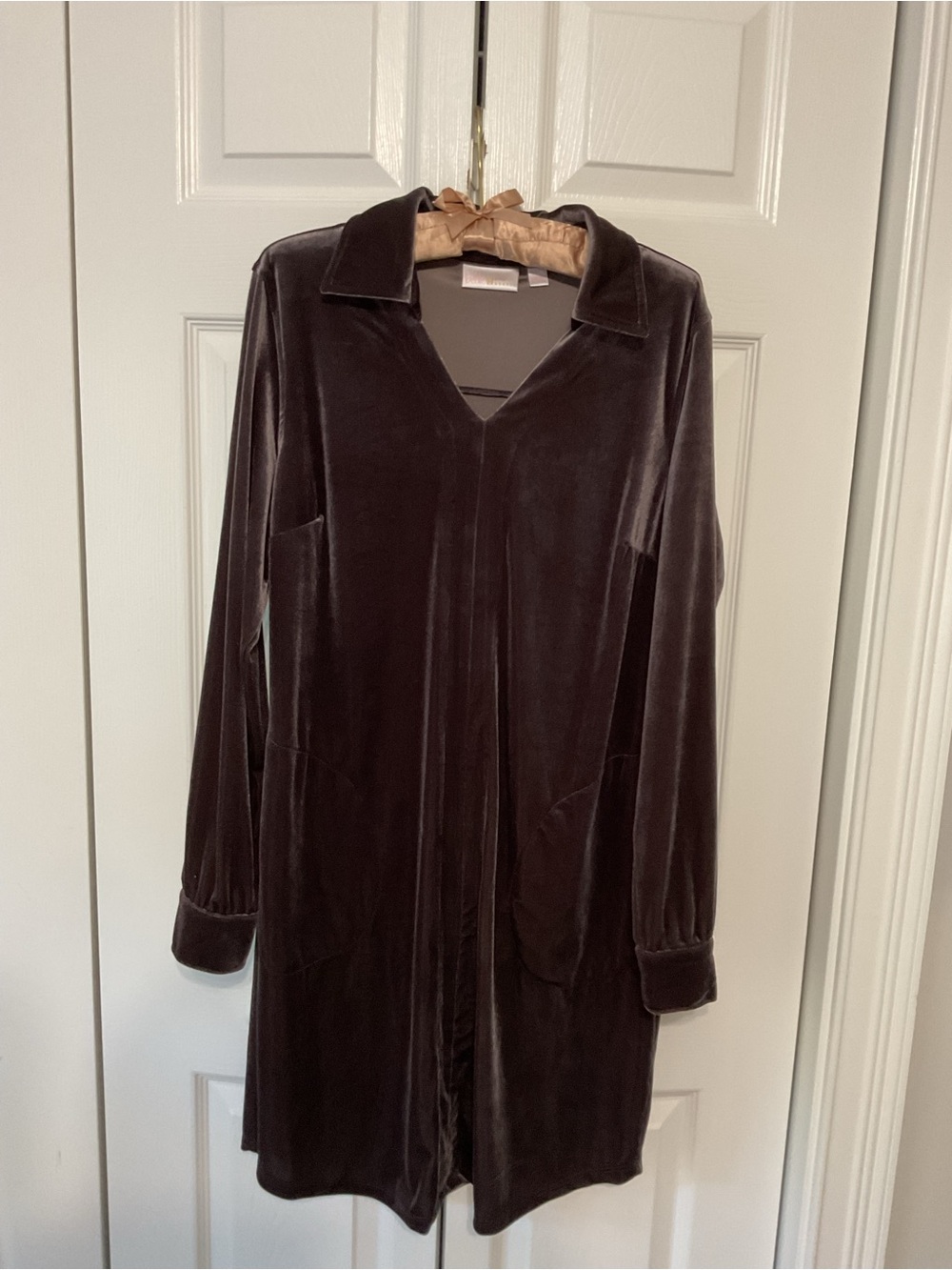 Kim Gravel Velvet Shift Dress in Dark Brown